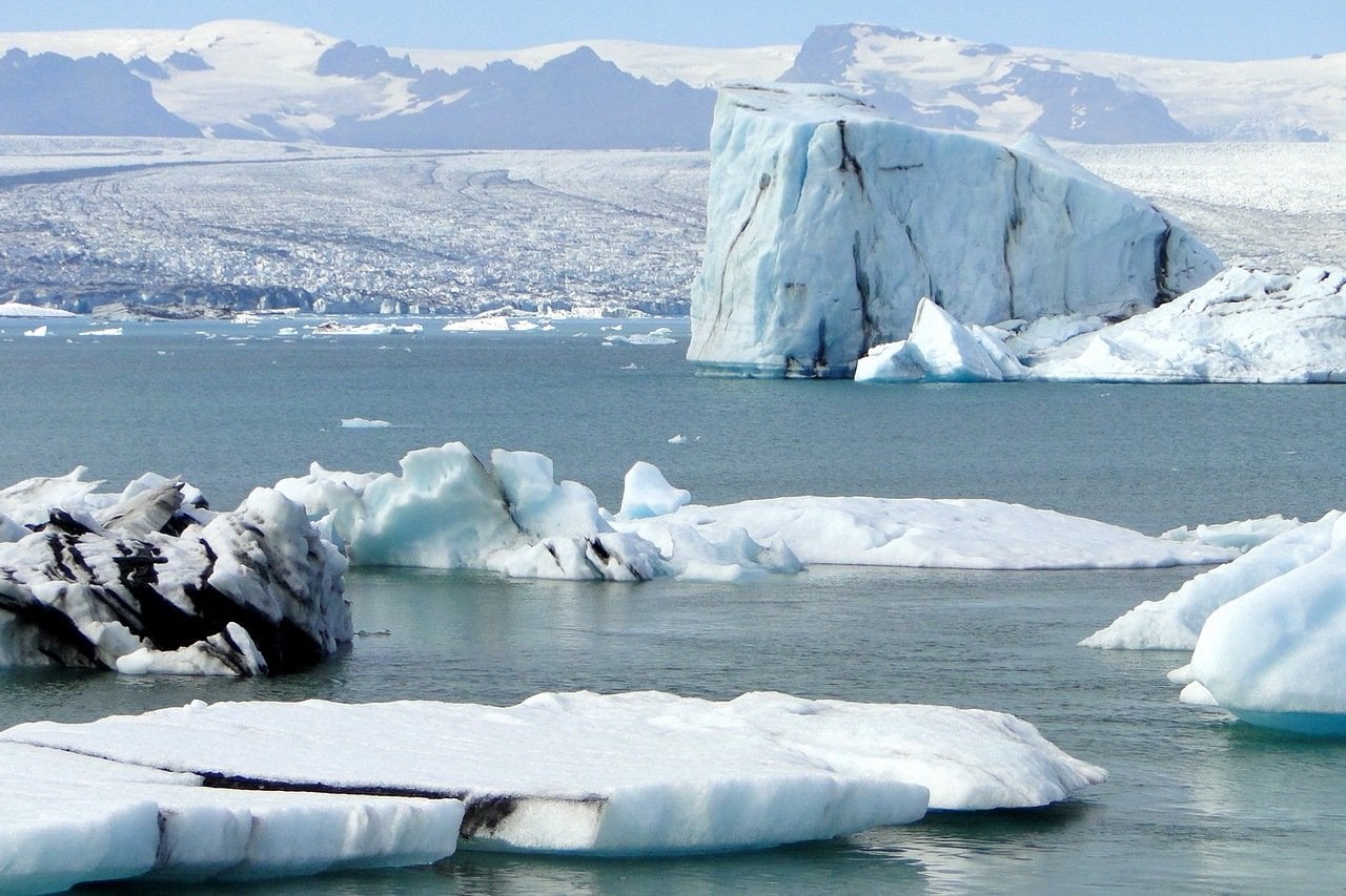 Icebergs floating in Jökulsárlón glacier lagoon in southeast Iceland
