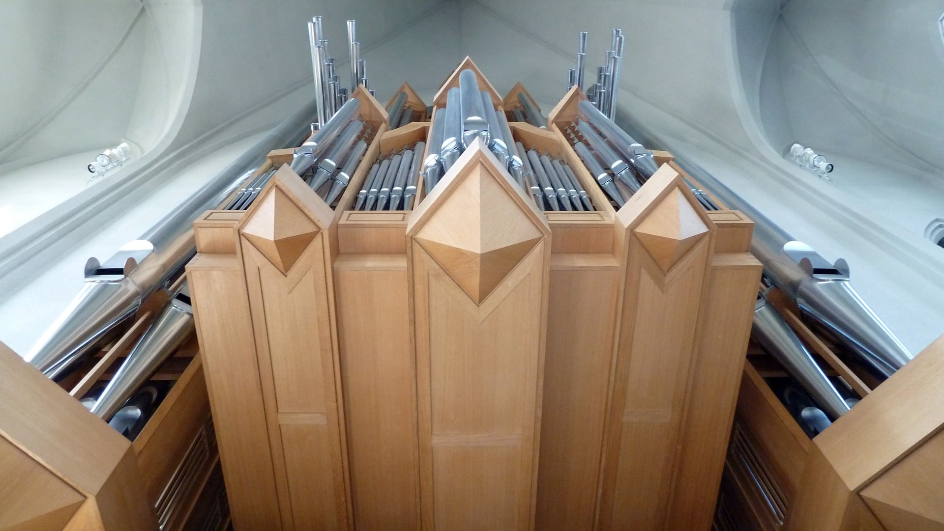 Hallgrímskirkja church in central Reykjavík, Iceland